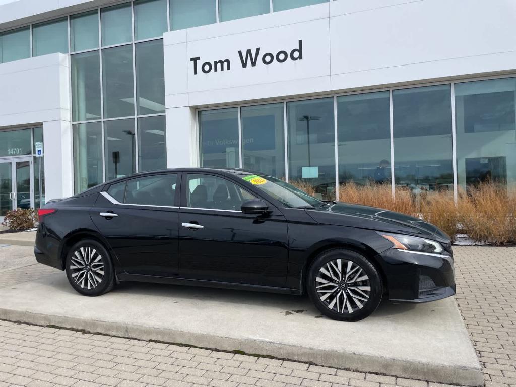 used 2023 Nissan Altima car, priced at $18,425