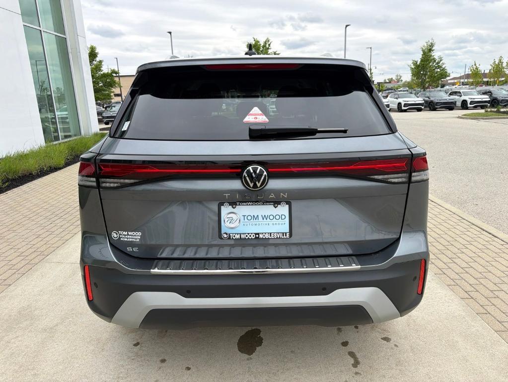 new 2026 Volkswagen Tiguan car, priced at $33,697