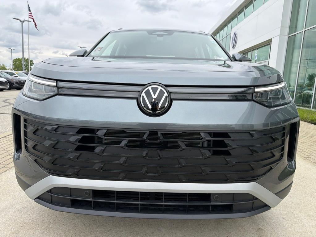 new 2026 Volkswagen Tiguan car, priced at $33,697