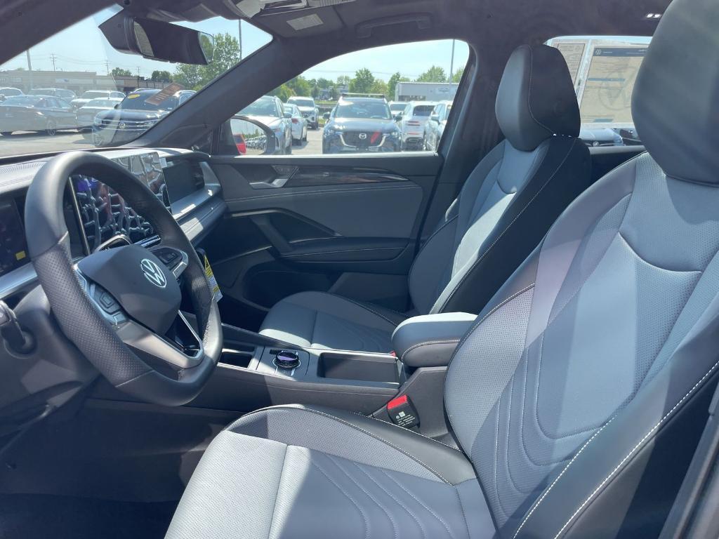 new 2026 Volkswagen Tiguan car, priced at $36,854