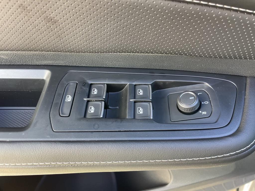 new 2026 Volkswagen Atlas car, priced at $43,910