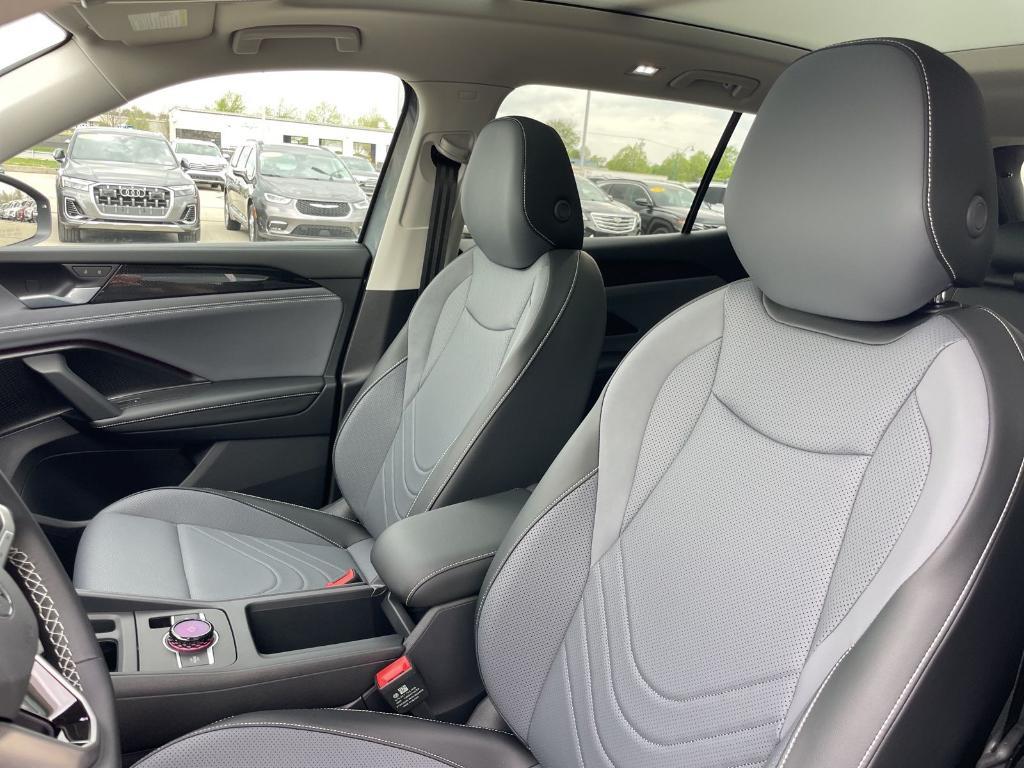 new 2026 Volkswagen Tiguan car, priced at $35,345