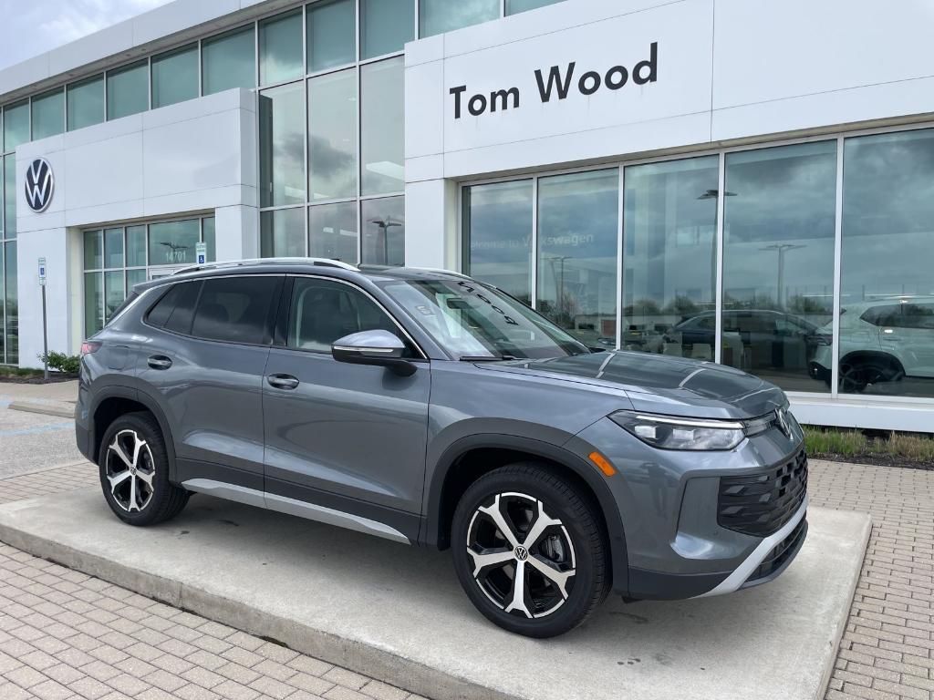 new 2026 Volkswagen Tiguan car, priced at $35,345