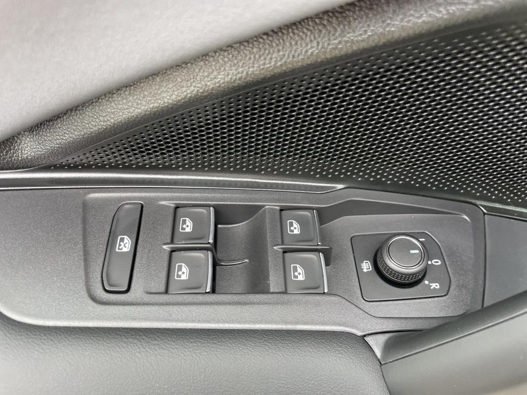 new 2026 Volkswagen Tiguan car, priced at $35,345