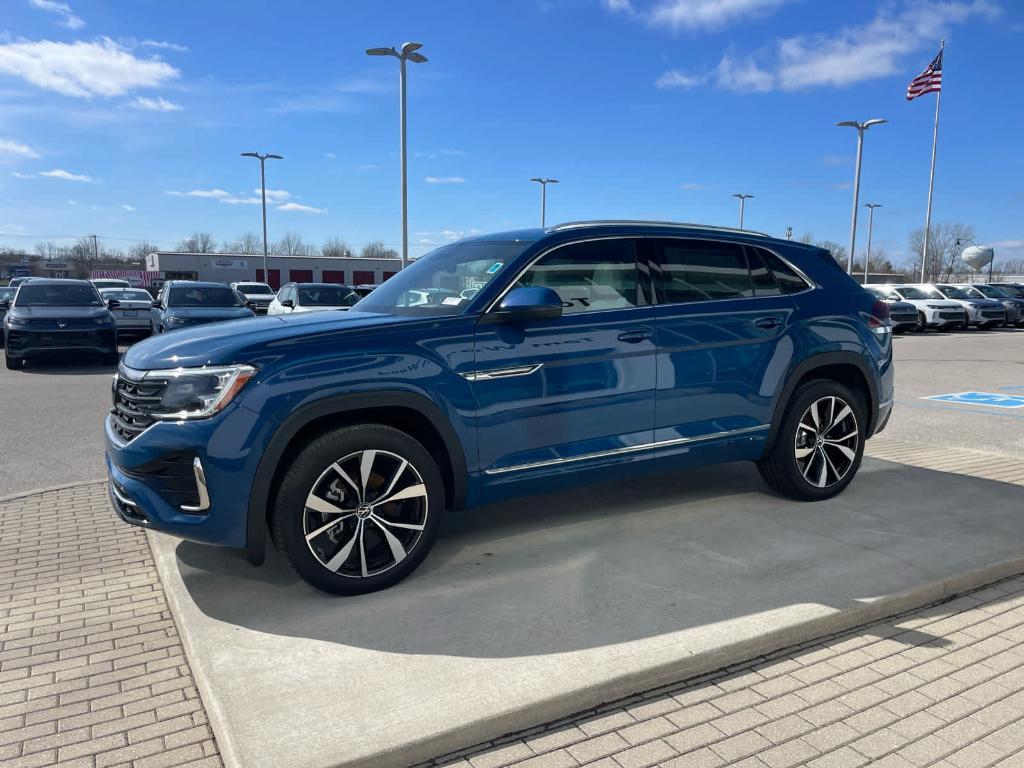 new 2026 Volkswagen Atlas Cross Sport car, priced at $53,906
