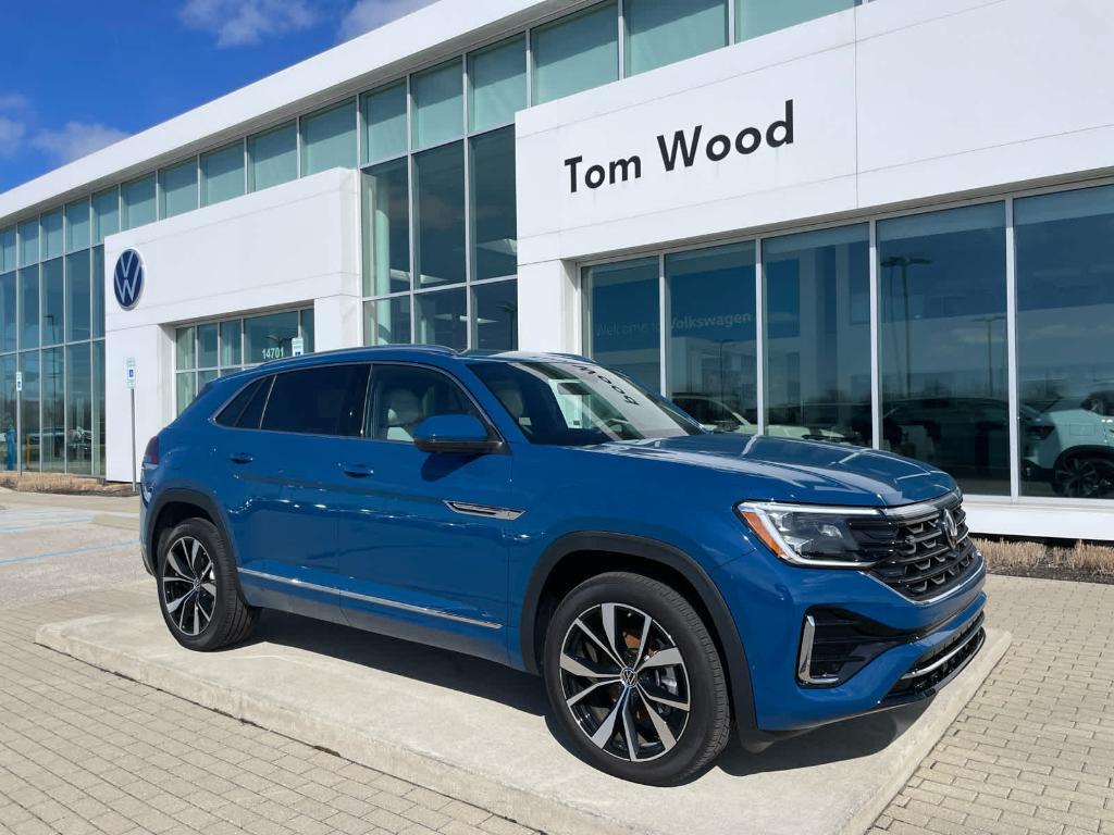 new 2026 Volkswagen Atlas Cross Sport car, priced at $53,906