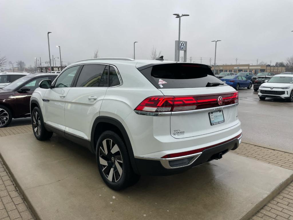 new 2026 Volkswagen Atlas Cross Sport car, priced at $49,488