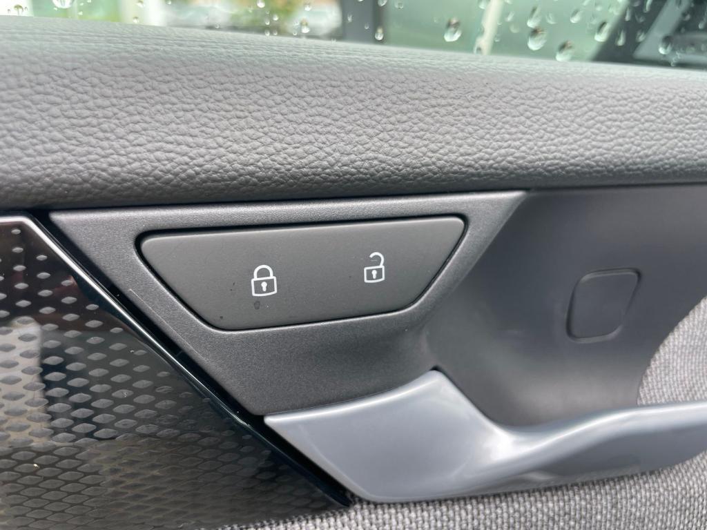 new 2026 Volkswagen Tiguan car, priced at $29,342