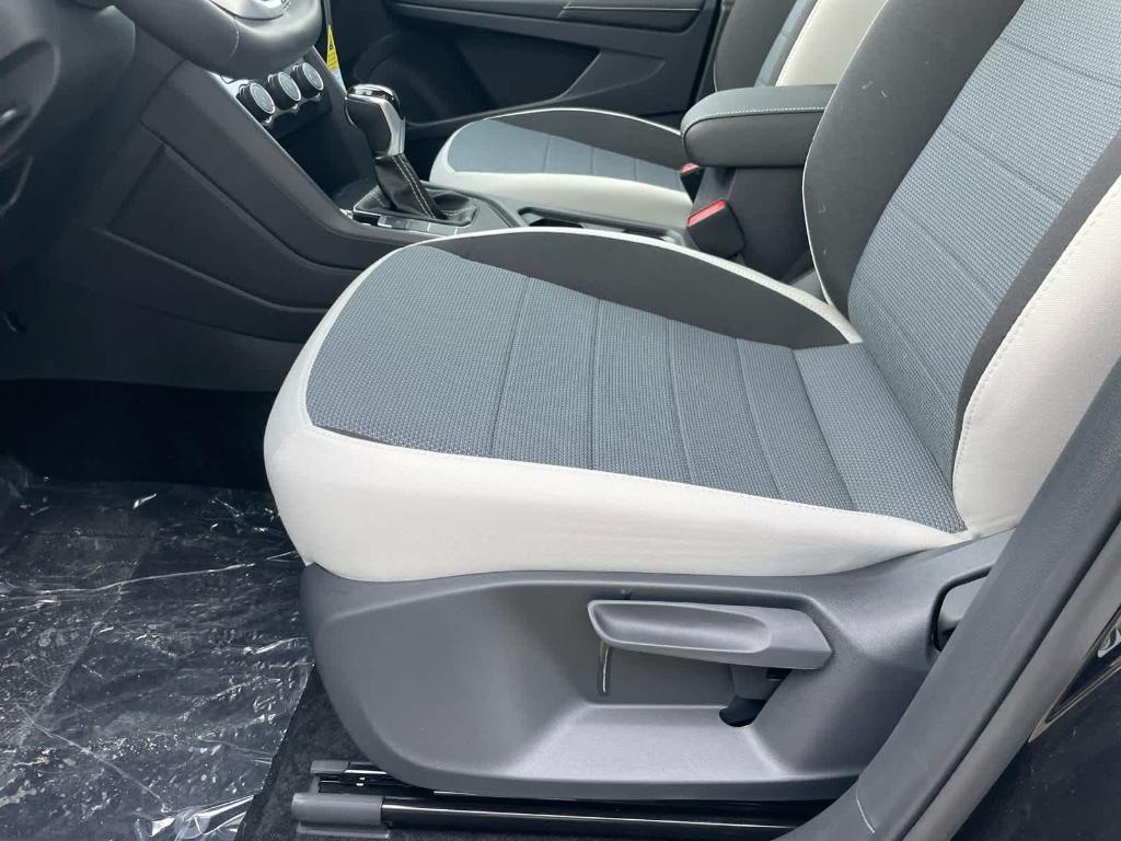 new 2026 Volkswagen Taos car, priced at $26,177