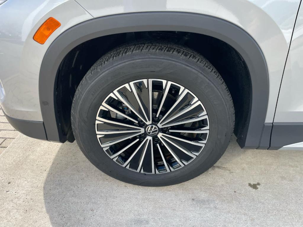 new 2026 Volkswagen Tiguan car, priced at $29,100