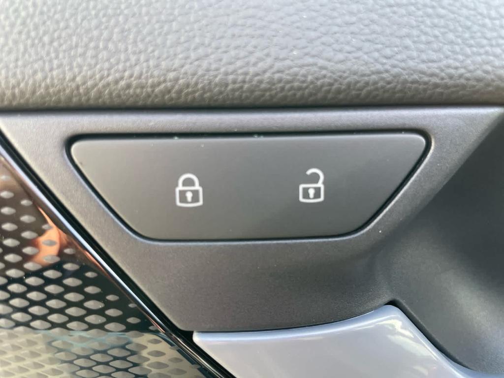 new 2026 Volkswagen Tiguan car, priced at $29,100