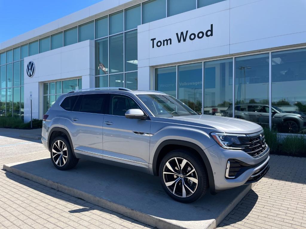 new 2026 Volkswagen Atlas car, priced at $53,498
