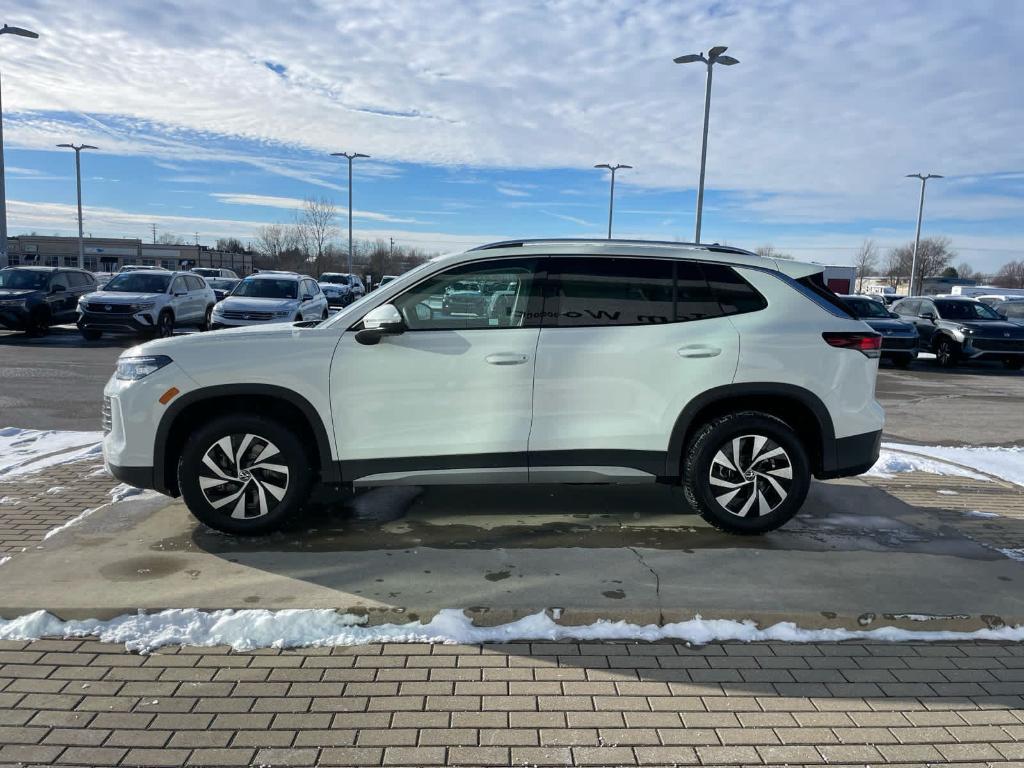 new 2026 Volkswagen Tiguan car, priced at $31,795