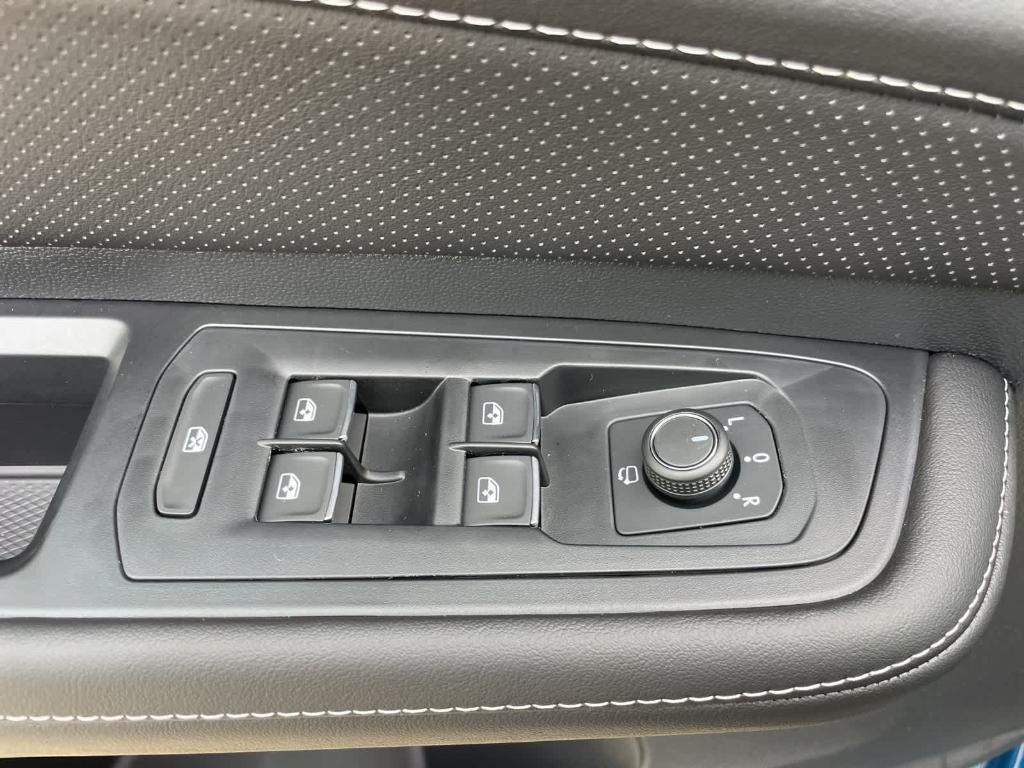 new 2026 Volkswagen Atlas car, priced at $53,242