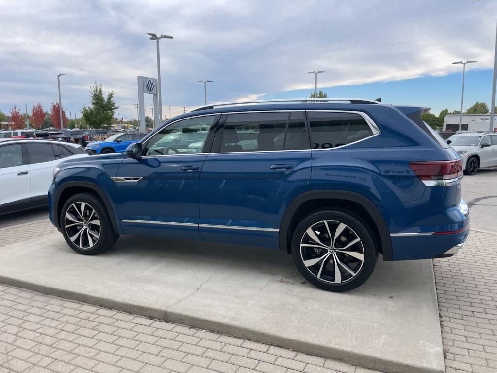 new 2026 Volkswagen Atlas car, priced at $53,242
