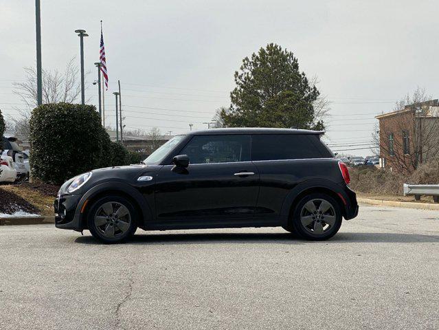 used 2021 MINI Hardtop car, priced at $20,988