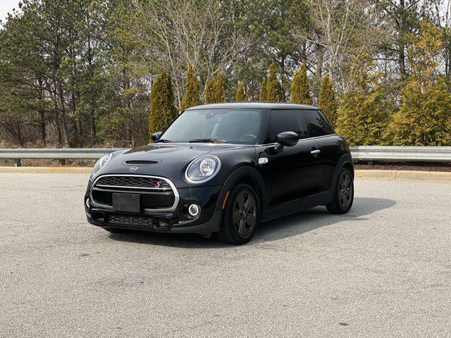 used 2021 MINI Hardtop car, priced at $20,988