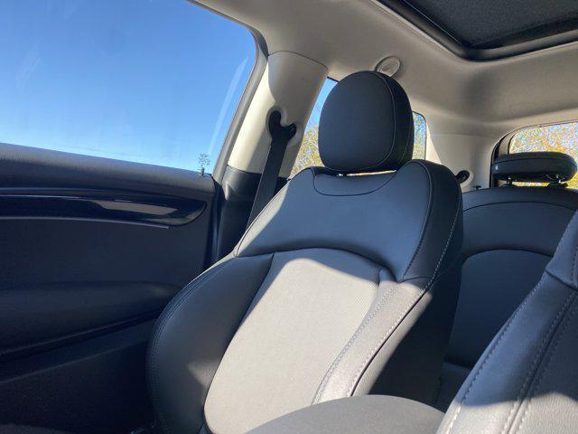 used 2024 MINI Hardtop car, priced at $24,988