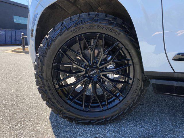 used 2025 GMC Yukon car, priced at $119,988