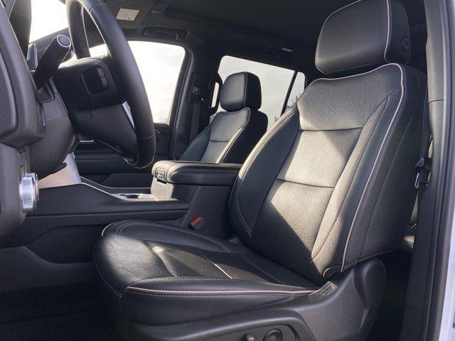 used 2023 GMC Yukon car, priced at $69,988