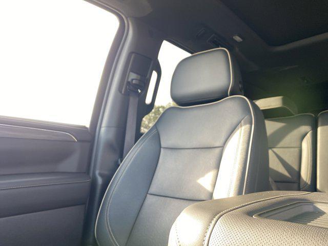 used 2023 GMC Yukon car, priced at $69,988