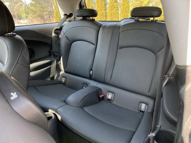 used 2023 MINI Hardtop car, priced at $24,988