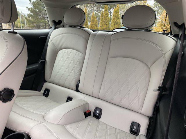 used 2024 MINI Hardtop car, priced at $18,988