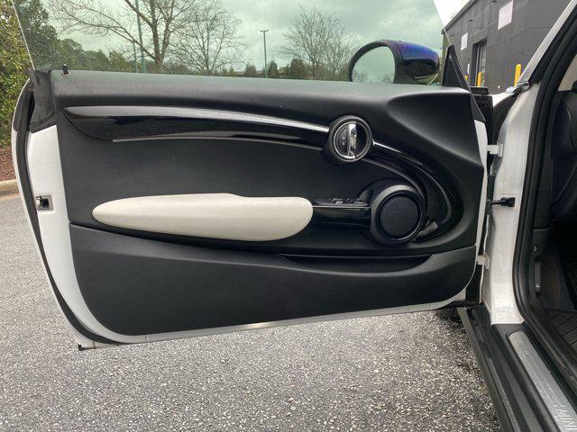 used 2024 MINI Hardtop car, priced at $19,988