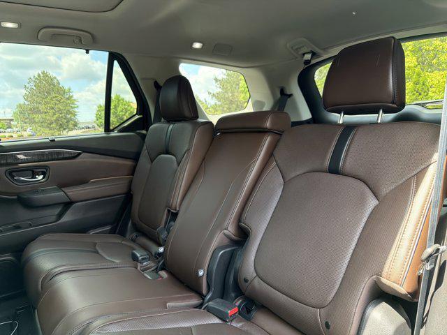 used 2024 Honda Pilot car, priced at $41,988