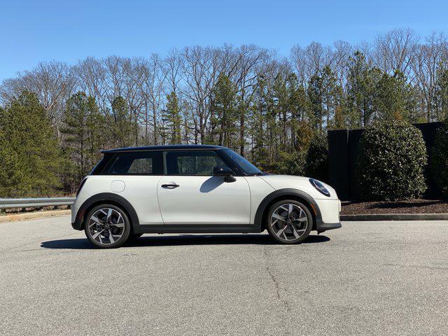 used 2025 MINI Hardtop car, priced at $31,988