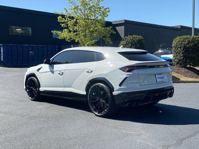 used 2022 Lamborghini Urus car, priced at $215,000