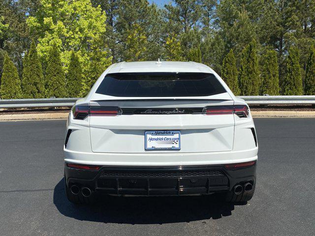 used 2022 Lamborghini Urus car, priced at $215,000