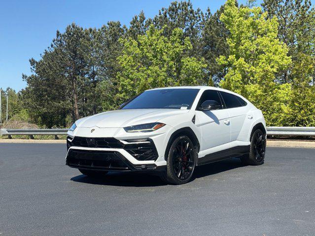 used 2022 Lamborghini Urus car, priced at $215,000