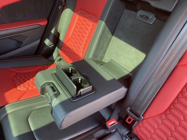 used 2022 Lamborghini Urus car, priced at $215,000