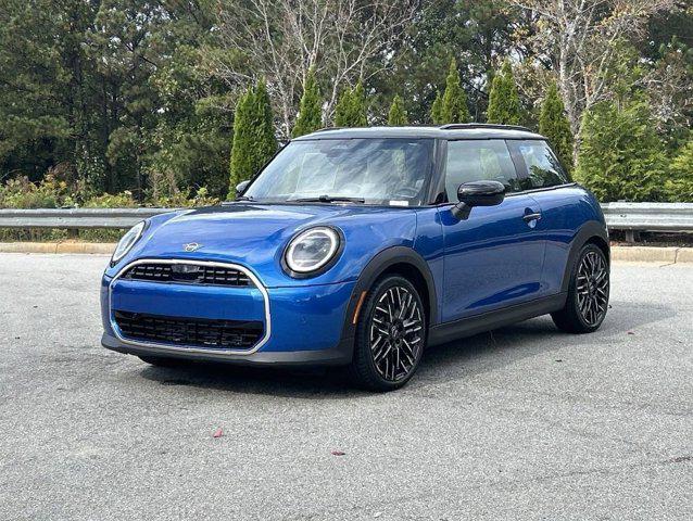 used 2025 MINI Hardtop car, priced at $32,988
