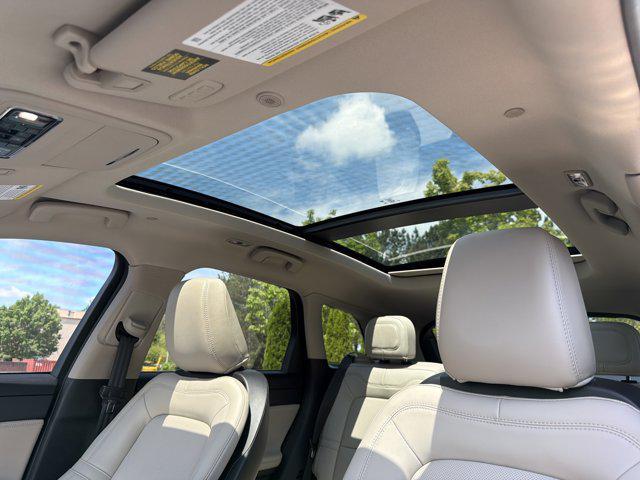 used 2025 Lincoln Corsair car, priced at $39,988