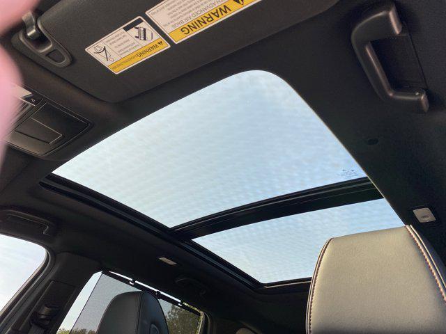 used 2024 Acura MDX car, priced at $44,988