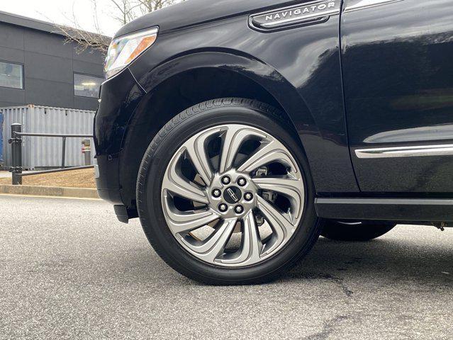 used 2024 Lincoln Navigator car, priced at $63,988