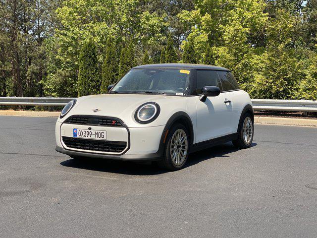 used 2025 MINI Hardtop car, priced at $29,988