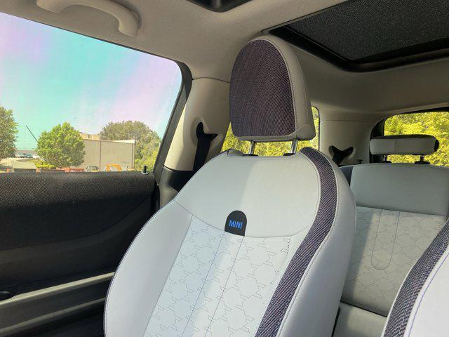 used 2025 MINI Hardtop car, priced at $29,988