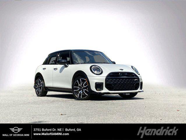 used 2026 MINI Hardtop car, priced at $38,300