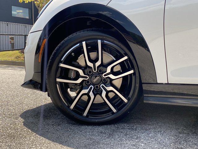 used 2026 MINI Hardtop car, priced at $38,300