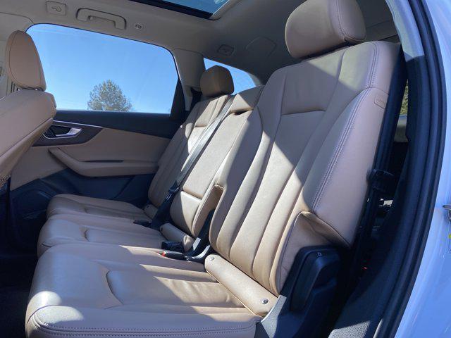 used 2020 Audi Q7 car, priced at $27,988
