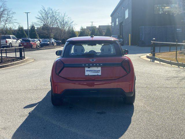 used 2025 MINI Hardtop car, priced at $28,988