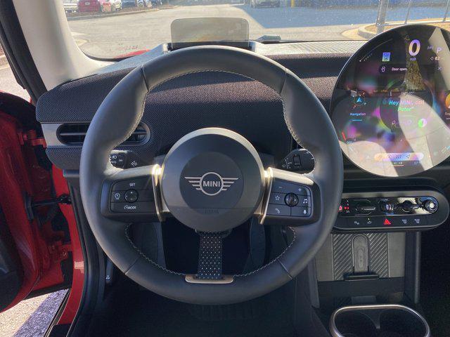 used 2025 MINI Hardtop car, priced at $28,988