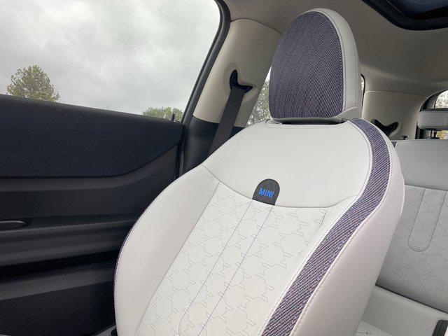 used 2025 MINI Hardtop car, priced at $31,988