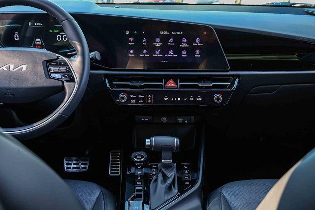 used 2025 Kia Niro car, priced at $30,910