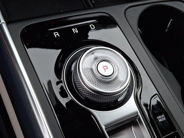 new 2026 Kia Carnival Hybrid car, priced at $47,143