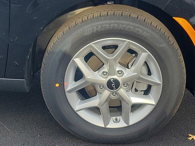 new 2025 Kia Soul car, priced at $24,053