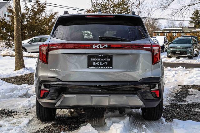 used 2024 Kia Seltos car, priced at $23,455